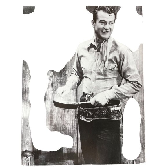 John Wayne Cookbook Collection - Bundle of 6 Featuring Recipes & Grilling Tips - Picture 10 of 16